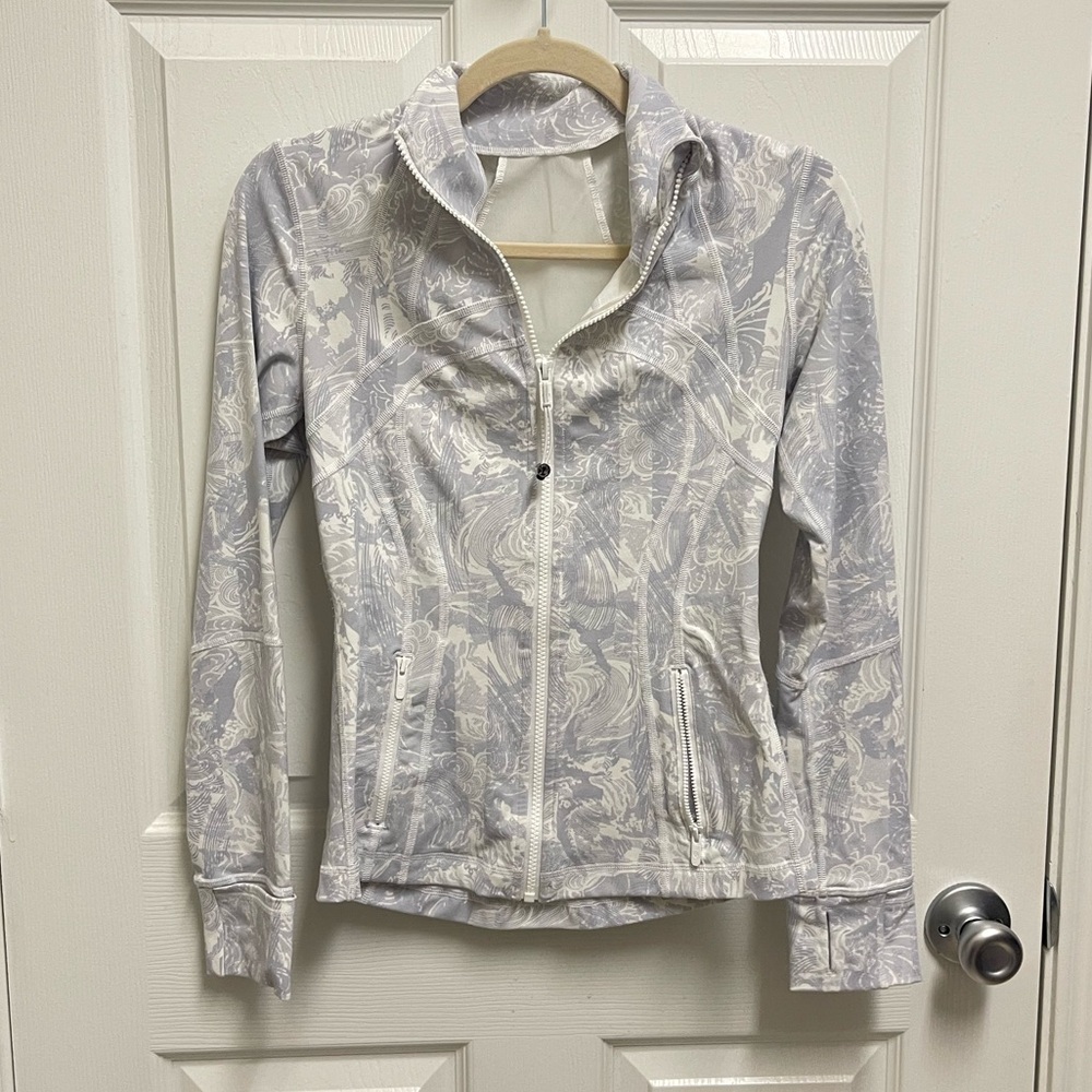 Lululemon Grey Pattern Define Jacket - image 1